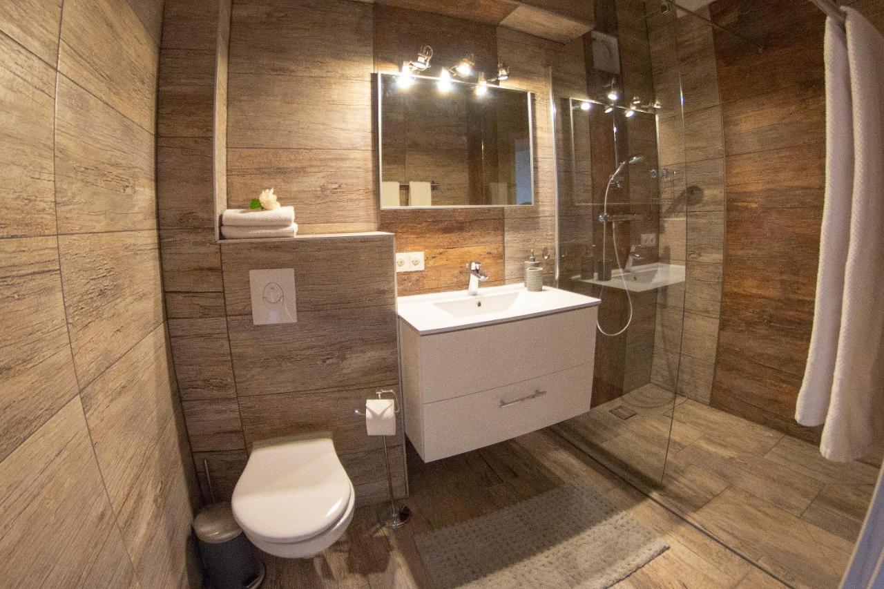 Deutsch Haslau Ranchzimmer Am Hippo-Campus Reit- Und Therapiezentrum المظهر الخارجي الصورة