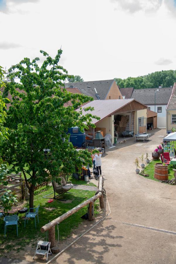 Deutsch Haslau Ranchzimmer Am Hippo-Campus Reit- Und Therapiezentrum المظهر الخارجي الصورة
